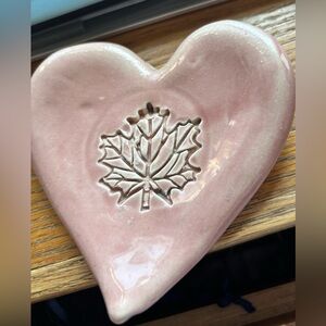 ARIES EARTH POTTERY TRINKET/SOAP HEART DISH WITH MAPLE LEAF